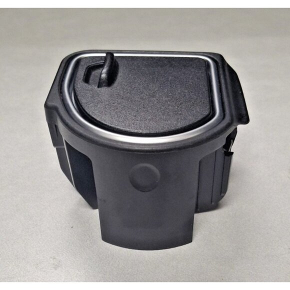 2005-2020 Mercedes-Benz Ashtray Pot 231-810-00-30 - Picture 6 of 9